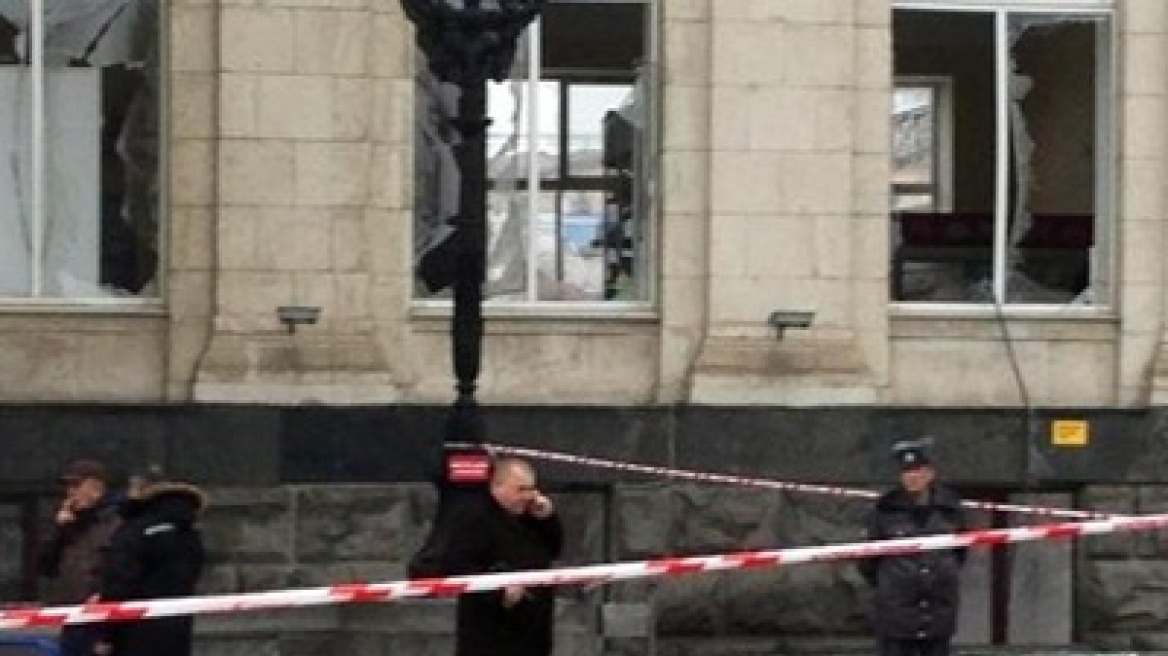 Τουλάχιστον 16 νεκροί από την επίθεση στο Βόλγκογκραντ 